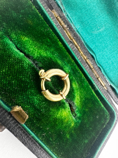 Vintage 9ct Gold bolt clasp