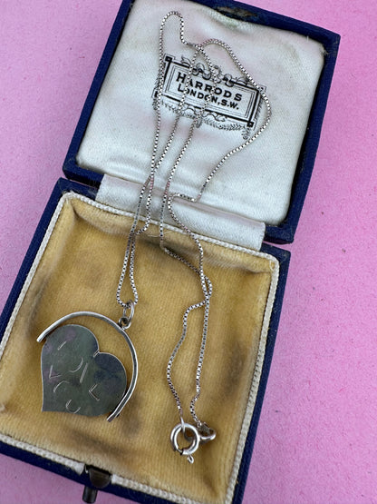 Sterling silver heart shaped ‘I Love you’ spinner