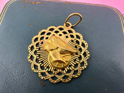 Vintage 18ct Gold Fortuna Pendant