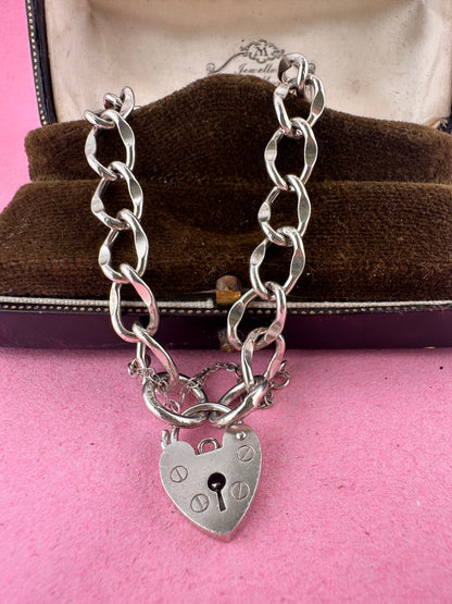Sterling silver Curb bracelet with heart padlock