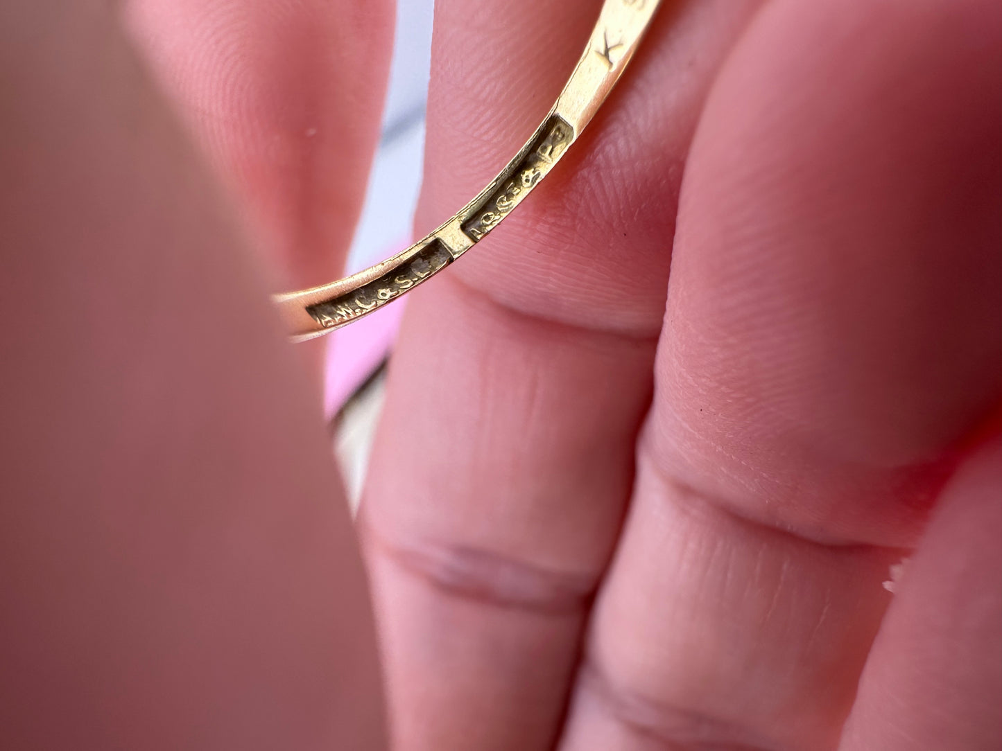 18ct Gold and platinum Sapphire and Diamond ring