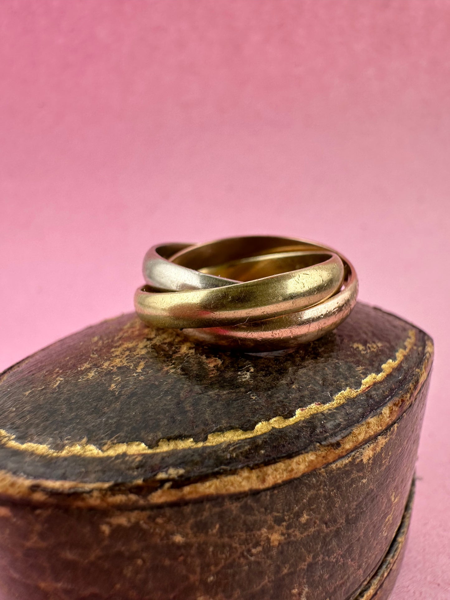 Vintage 9ct Gold Tri-colour Russian rolling band