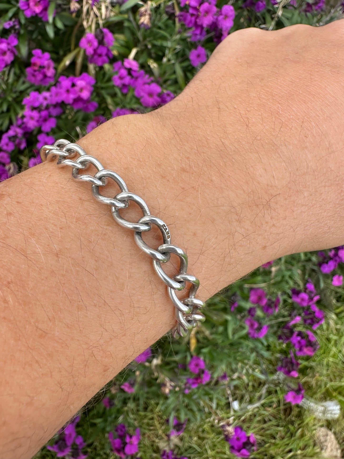 Vintage Sterling Silver Curb bracelet with dog clip