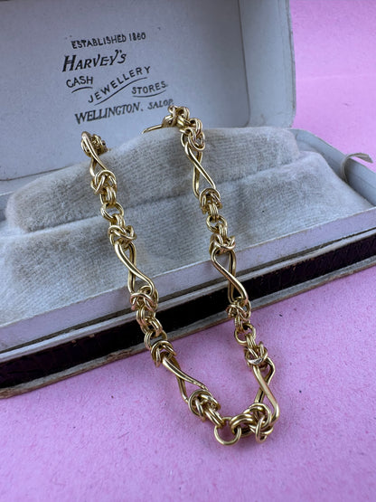 9ct Gold infinity & Byzantine link bracelet