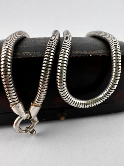 Sterling Silver Snake chain with Bolt clasp