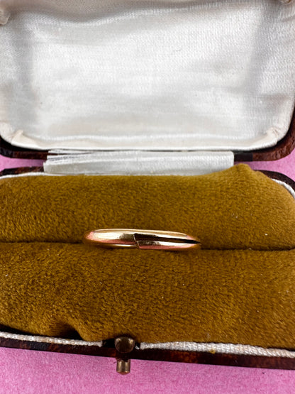 9ct yellow gold chunky plain split ring
