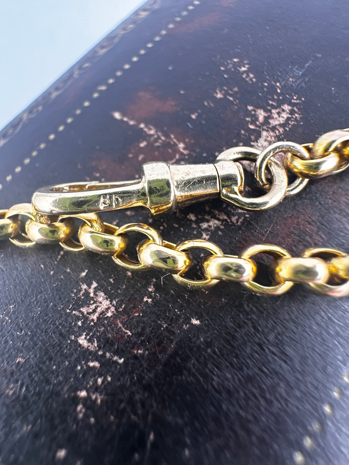 Antique 9ct yellow gold belcher extender with swivel dog clip