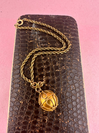 Victorian 15ct Rope bracelet with Etruscan revival orb.