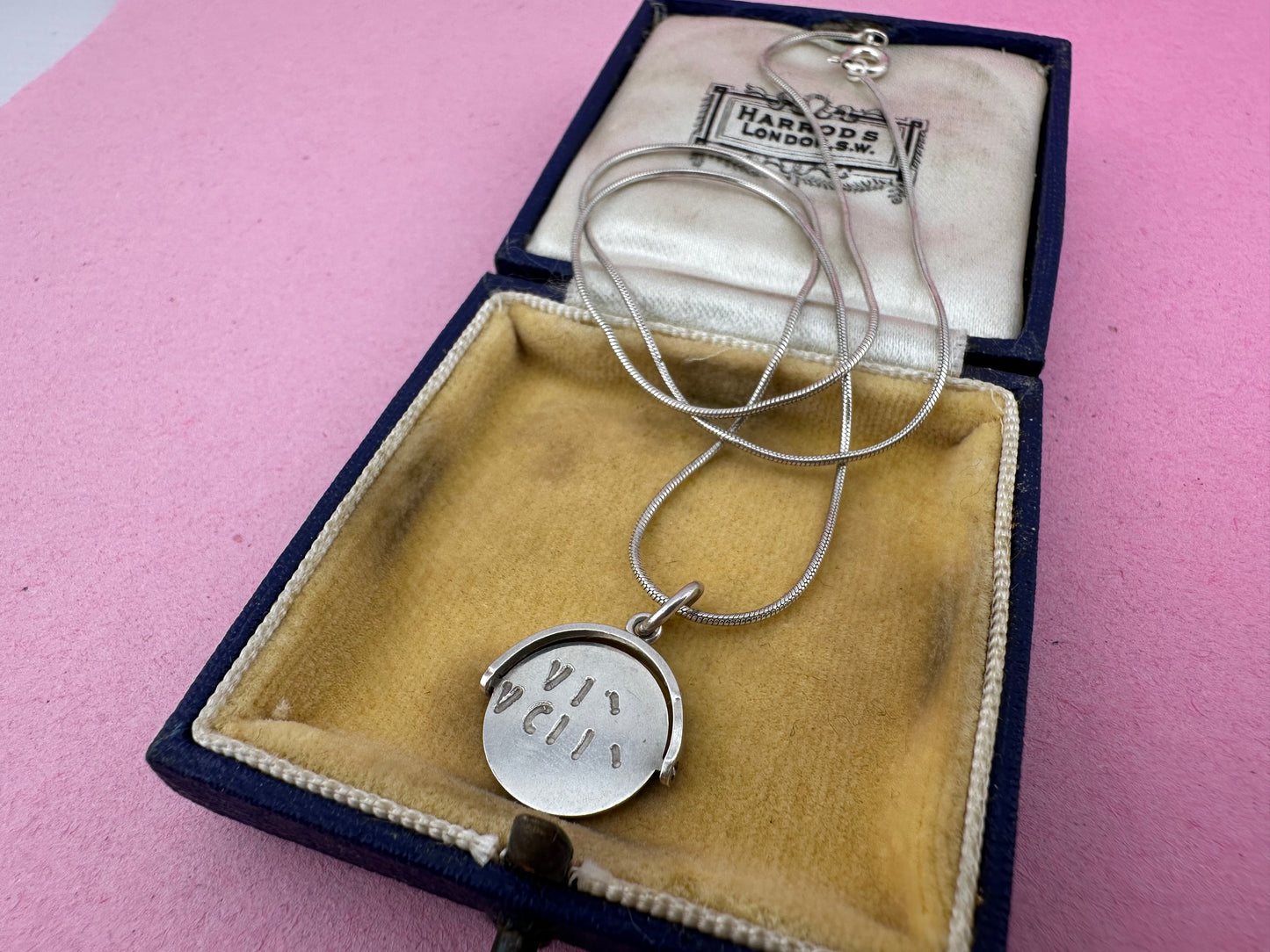 Sterling Silver ‘Why Worry’ Spinner on snake chain