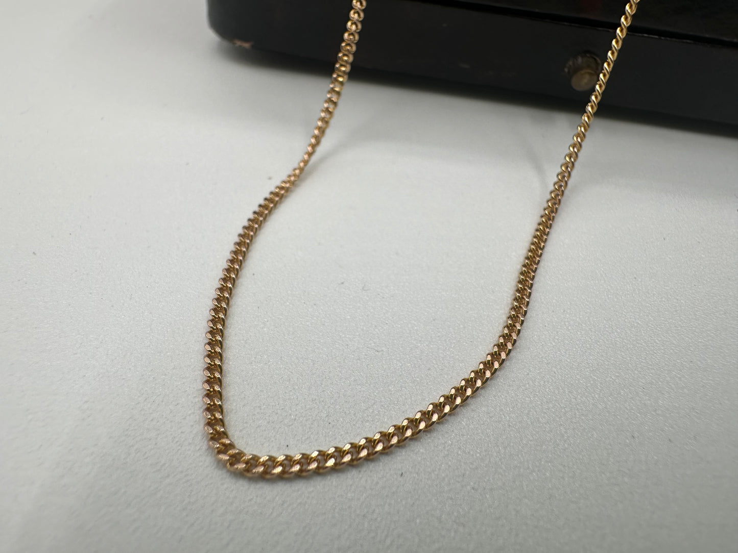 Vintage 9ct Gold UnoAerre mini curb chain