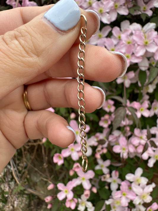 Antique 9ct Rose Gold Curb extender- no clasps