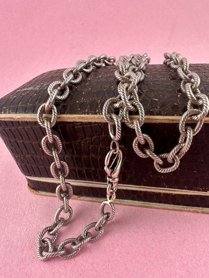 Sterling silver textured cable chain