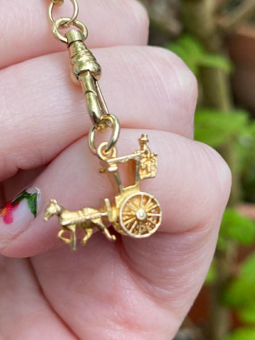 Vintage 9ct Gold Horse & Carriage charm