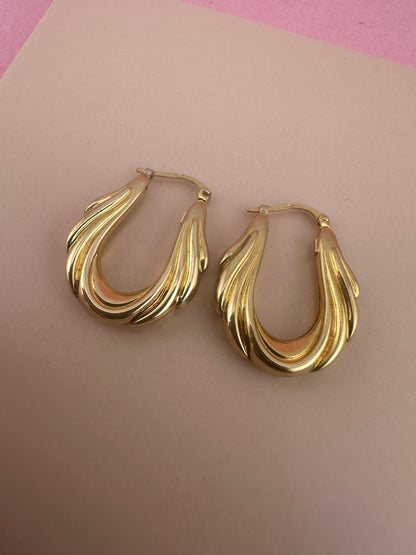 Vintage UnoAerre Swag Hoops