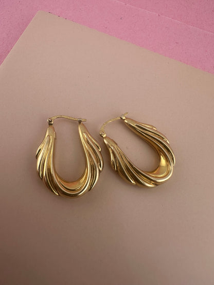 Vintage UnoAerre Swag Hoops