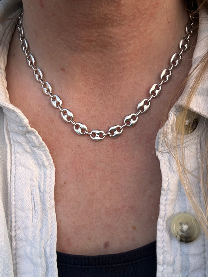 Sterling Silver Mariner chain with concealed clasp.