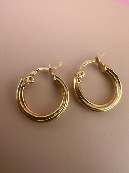 Vintage 14ct gold Round twist hoops