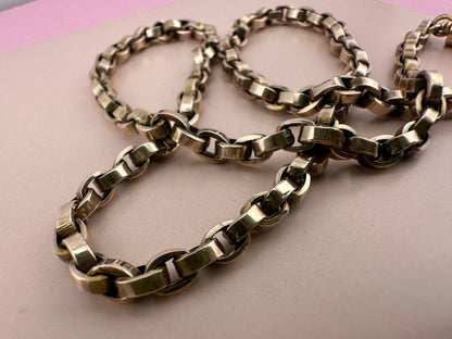 Antique 9ct Gold Flat edged belcher with faceted barrel clasp