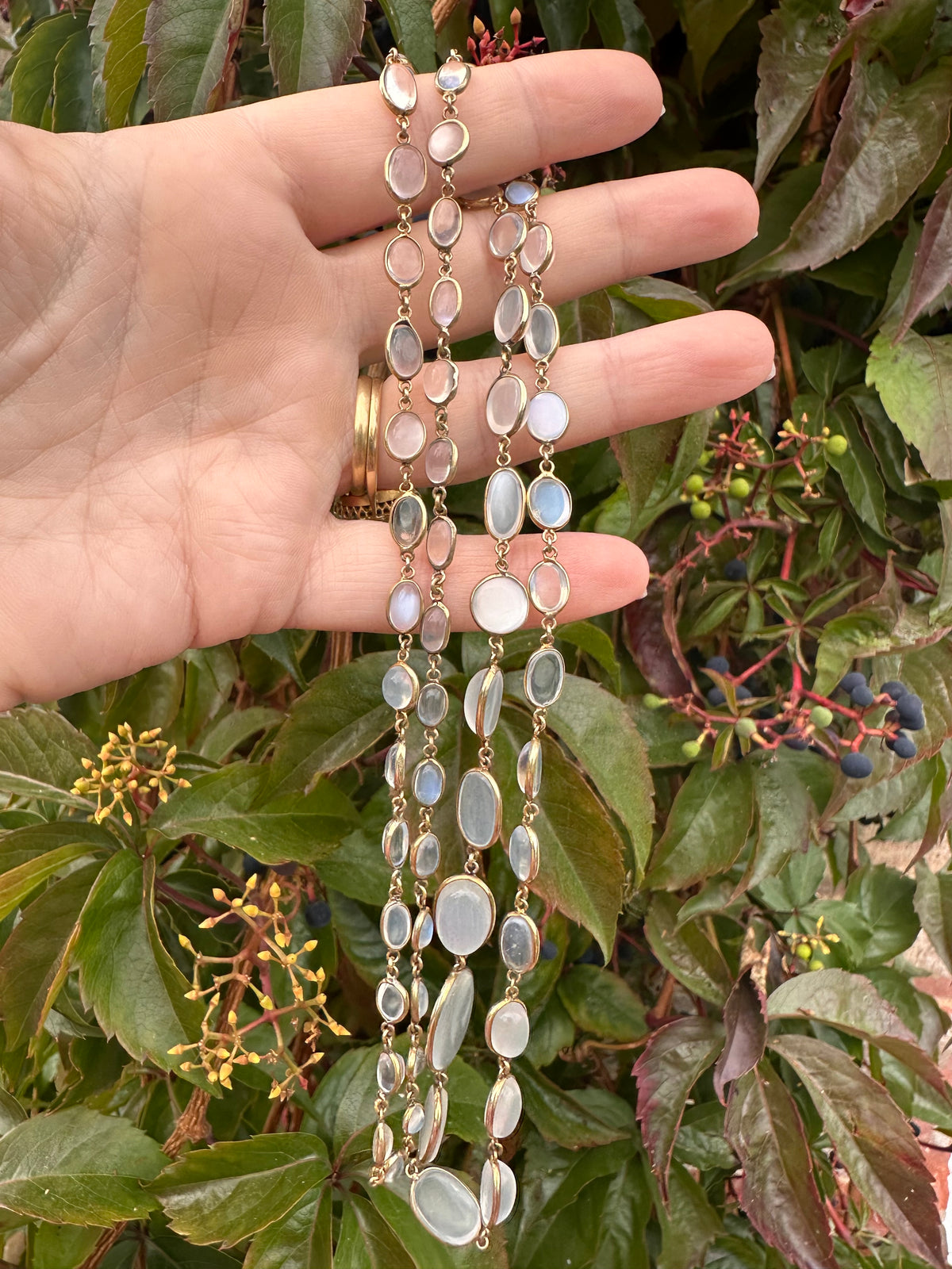 Antique 9ct Gold Bezel set Moonstone necklace