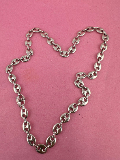 Sterling Silver Mariner chain with concealed clasp.