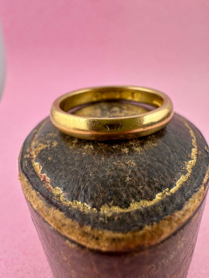 Vintage 22ct Gold Band