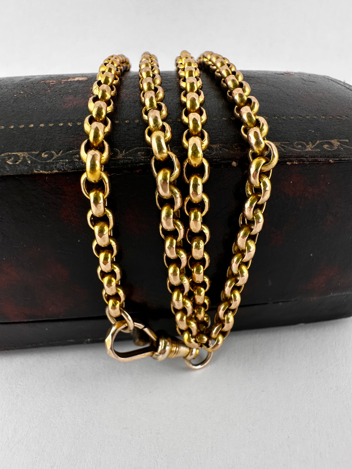 Antique 9ct Yellow gold Belcher Chain with faceted dog clip