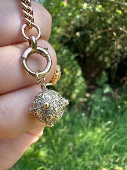 Antique 9ct Gold Orb pendant
