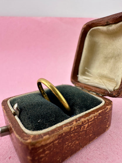 Vintage 22ct Gold thin Band