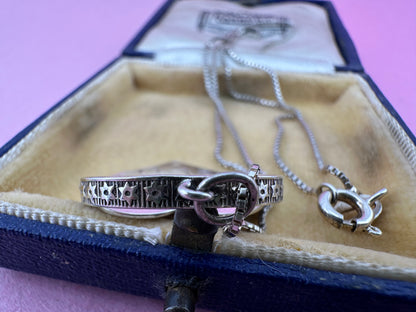 Sterling silver heart shaped ‘I Love you’ spinner