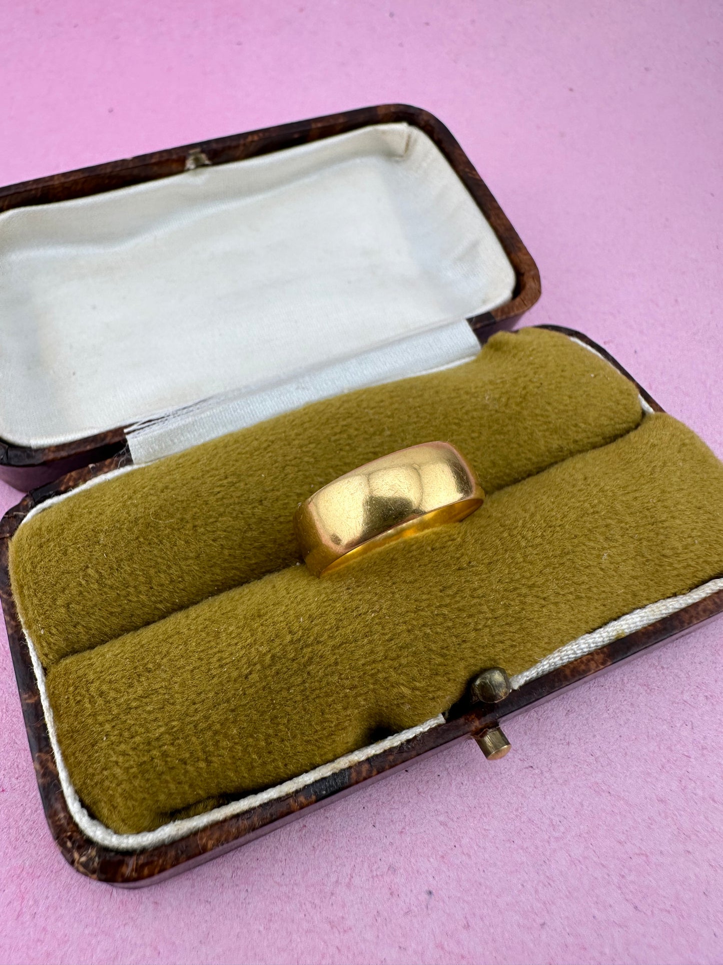 Antique 22ct Gold Cigar band