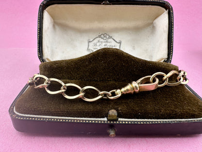 Vintage 9ct Gold Open curb bracelet with victorian flat edged dog clip