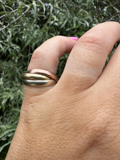 Vintage 9ct Gold Tri-colour Russian rolling band