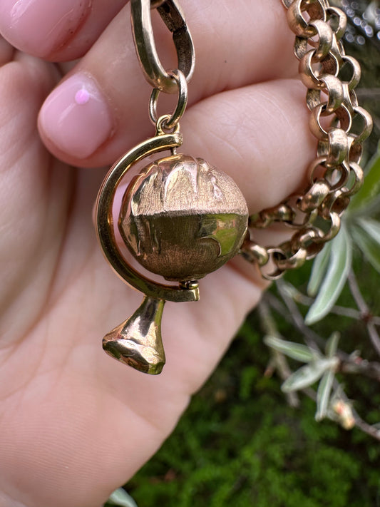 Vintage 9ct Gold Globe Charm