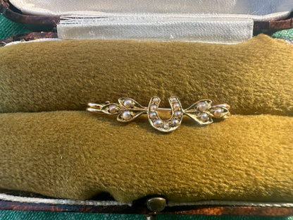 Victorian 15ct Seed Pearl Horseshoe brooch with 9ct gold pin