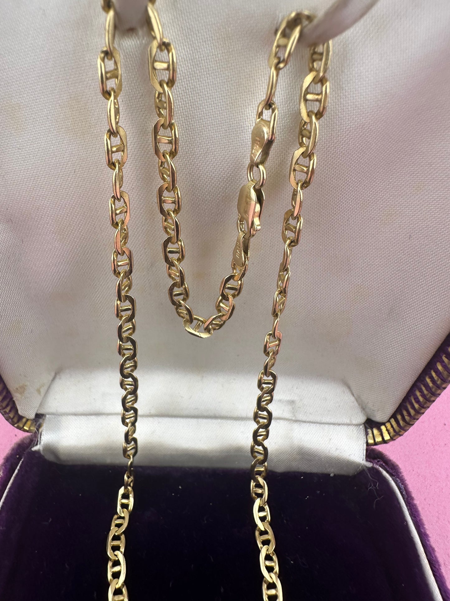 Vintage 9ct Gold Mariner chain