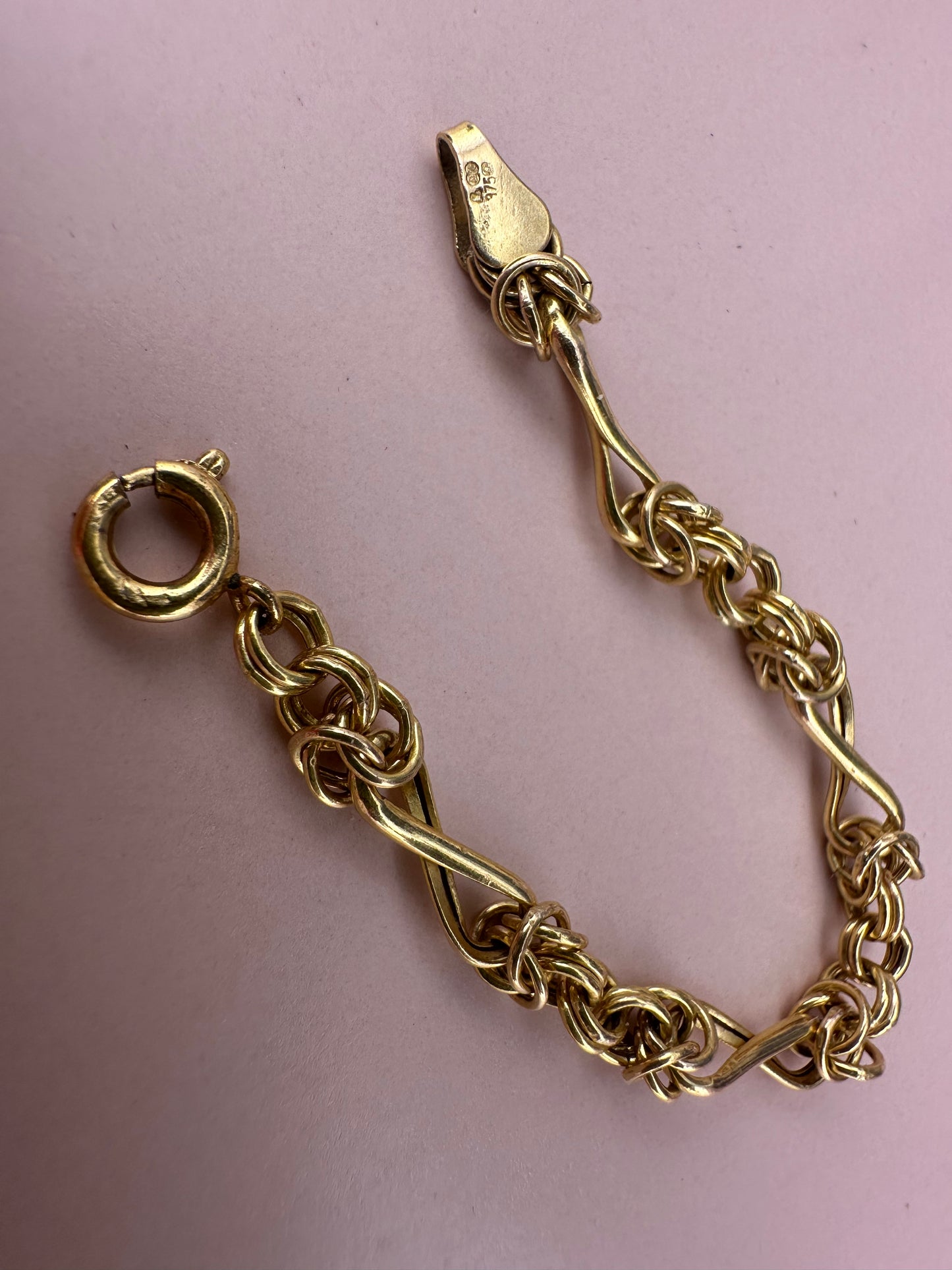 Vintage 9ct Yellow gold Byzantine & infinity link extender
