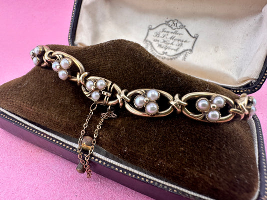Antique 9ct Gold Pearl Trefoil bracelet with concealed clasp