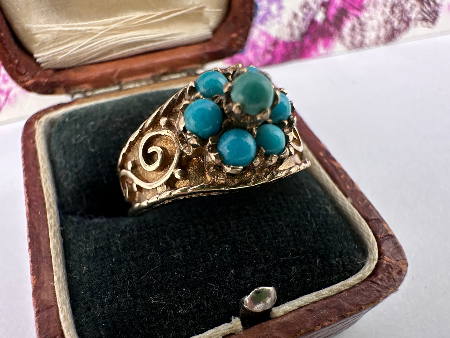 Vintage 9ct Gold Turquoise ring