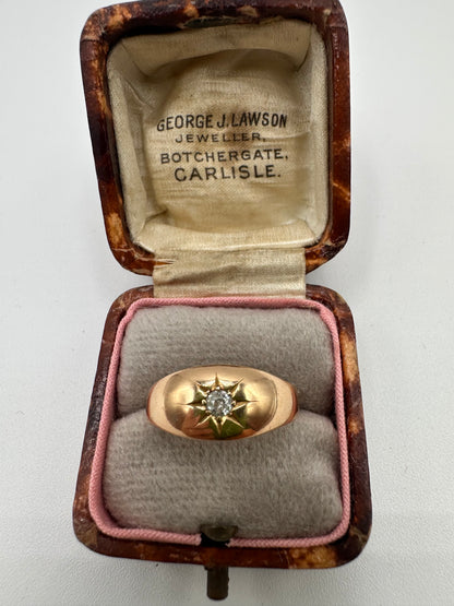 Antique 18ct Gold Star set Diamond Gypsy ring