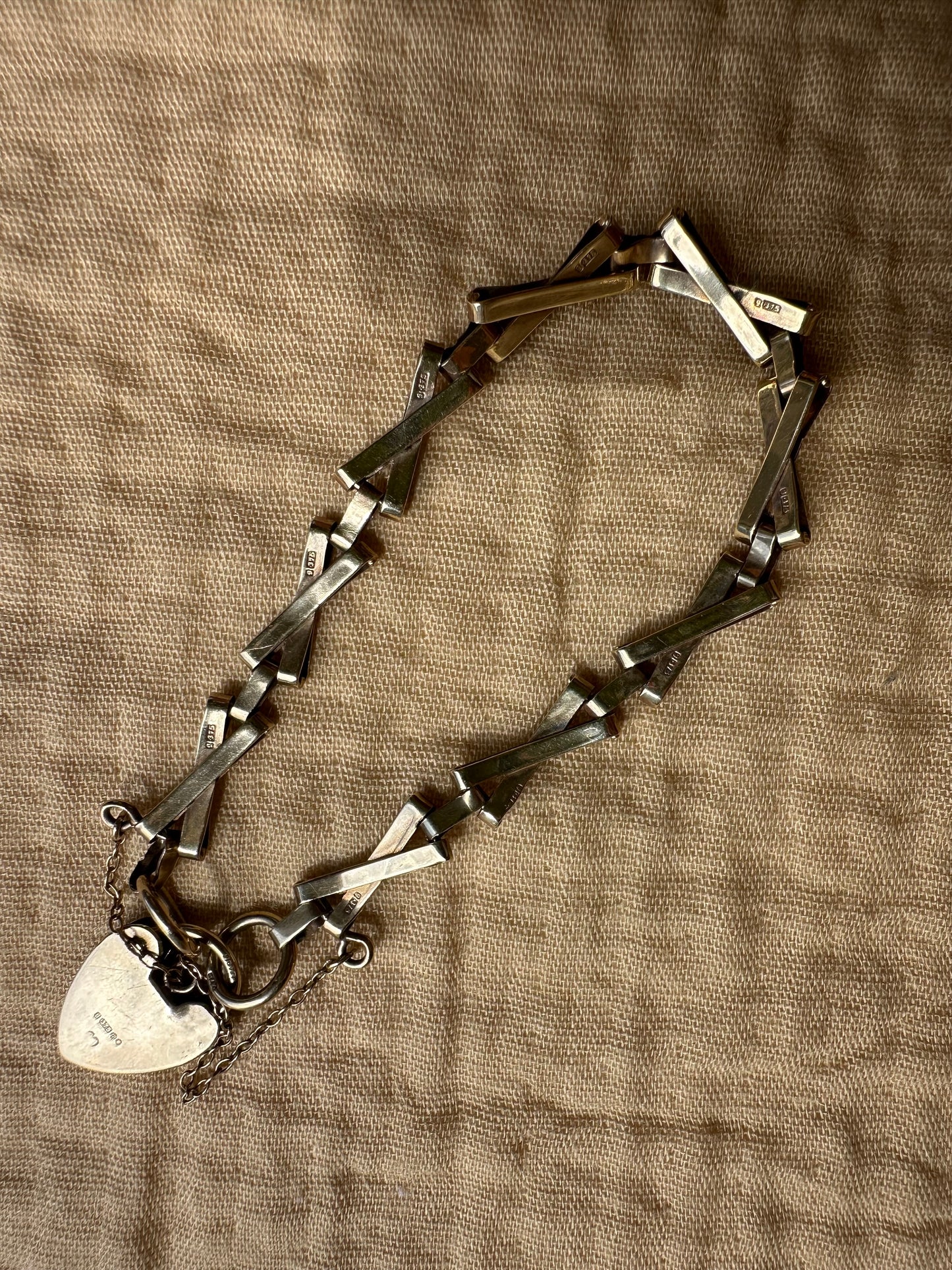 Vintage X ‘Kiss’ Gate Bracelet with patterned heart padlock
