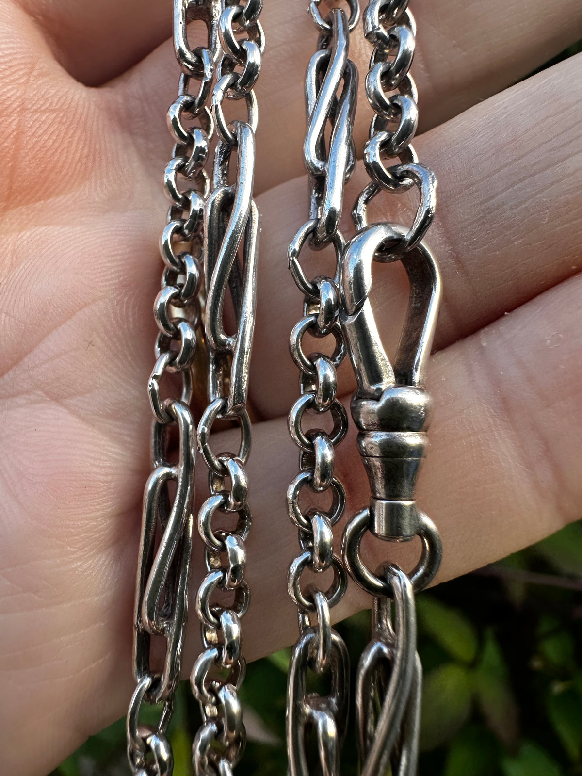 Vintage Sterling Silver Twist trombone & belcher chain with swivel dog clip