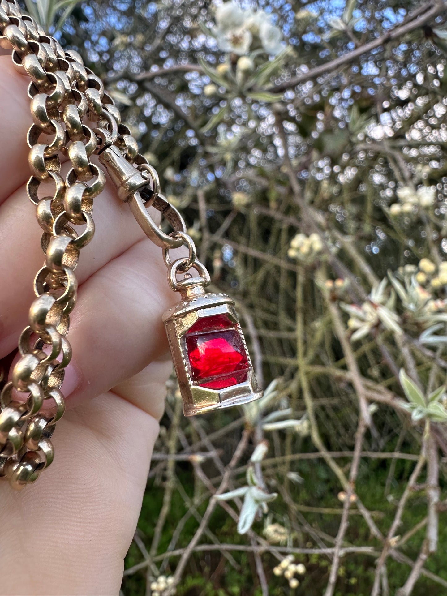 Vintage 9ct Lantern charm with red paste stone