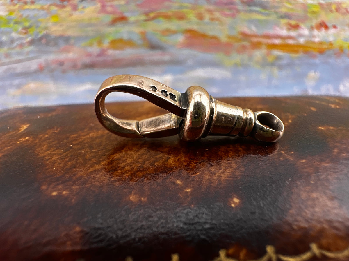 Antique 9ct rose gold Flat Edge Dog clip