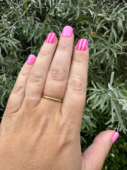 Vintage 22ct Gold thin Band