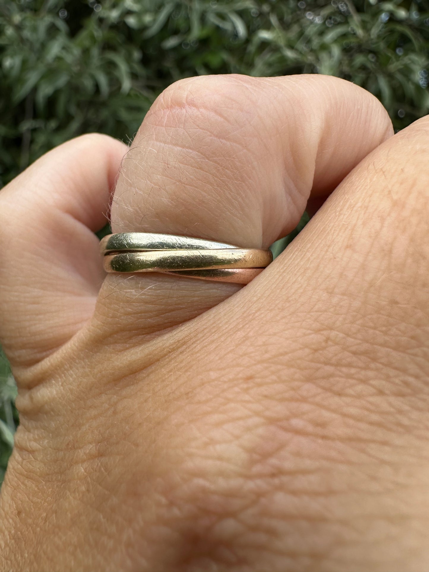 Vintage 9ct Gold Tri-Colour Russian Rolling bands