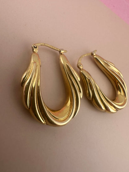 Vintage UnoAerre Swag Hoops