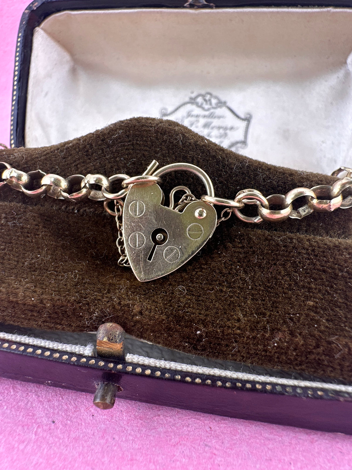 Vintage 9ct Rolo Belcher bracelet with heart padlock