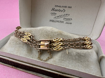 10ct Gold Oval and cable link bracelet