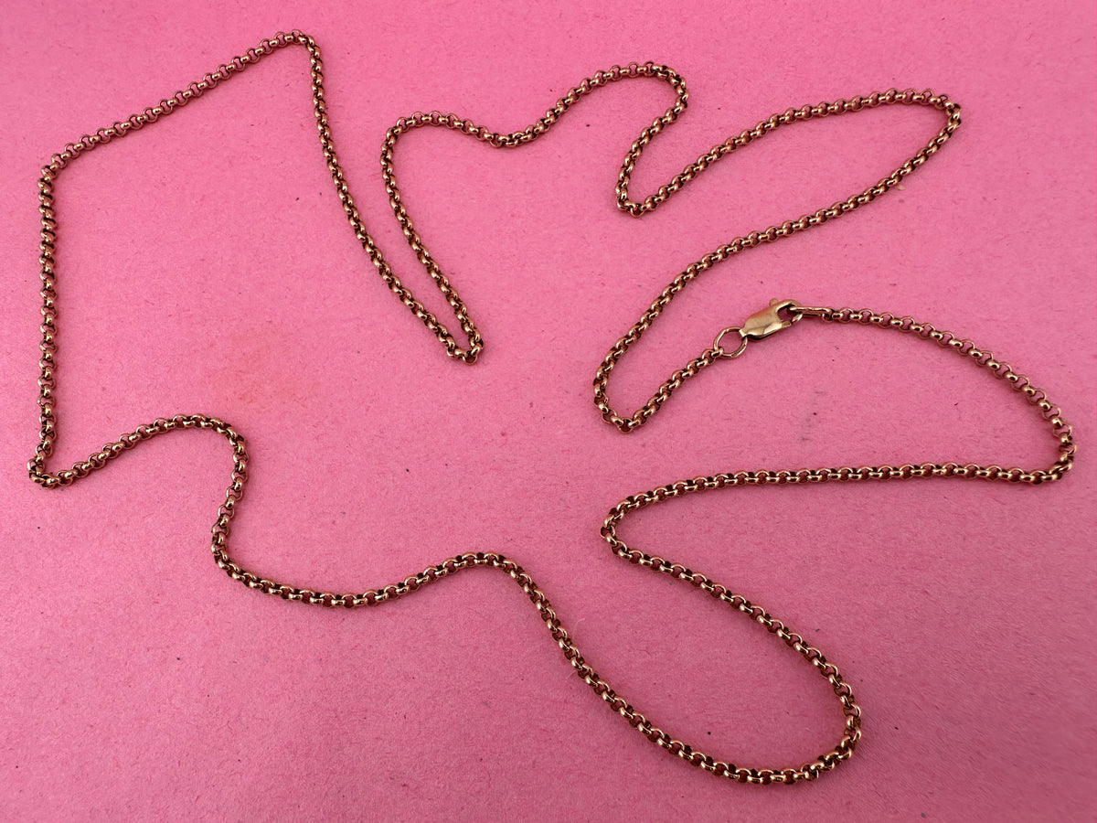 Vintage 9ct Gold long Belcher chain