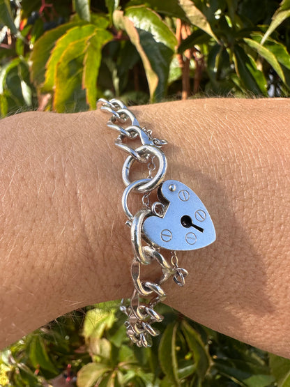 Sterling silver Curb bracelet with heart padlock